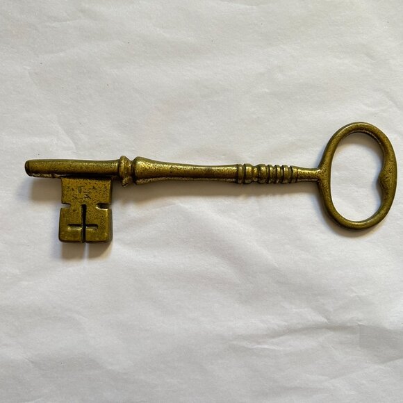 Vintage Virginia Metalcrafters Skeleton Key Paperweight Colonial Williamsburg - Picture 4 of 11